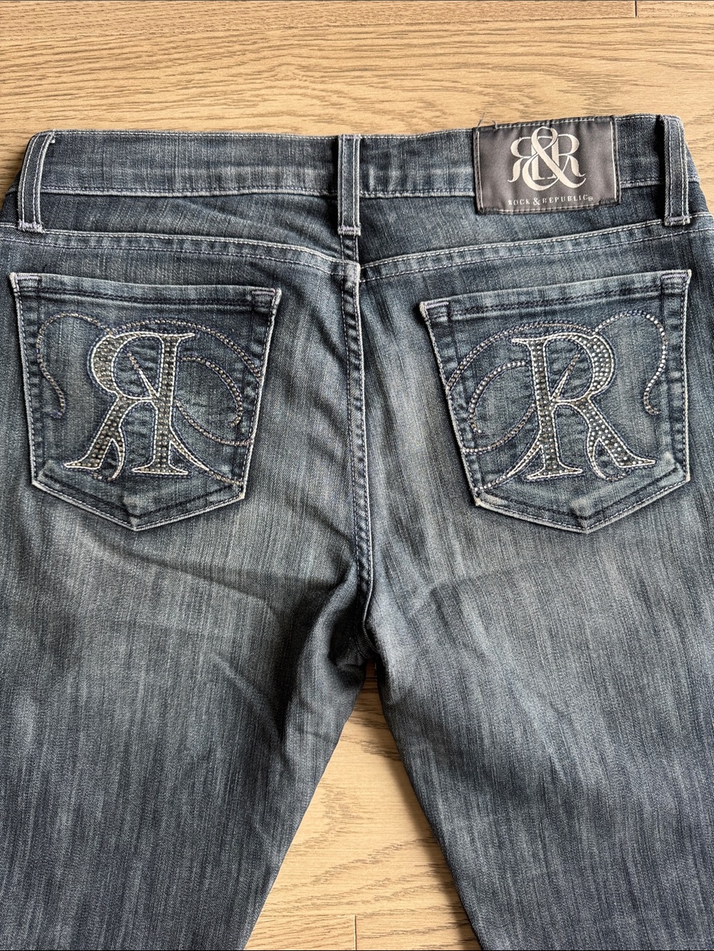 Rock & Republic Jeans with crystals - size 28